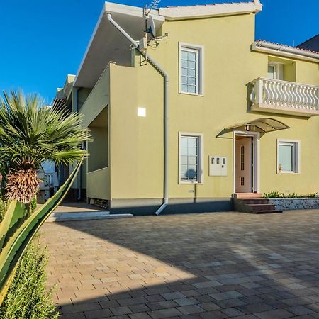 Apartments By The Sea Vir - Lozice, Vir - 18593 Exterior photo